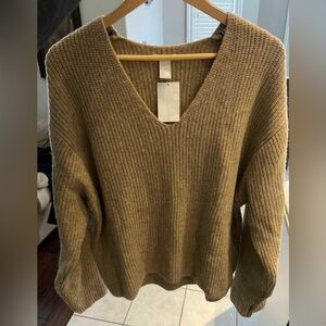 Brand new h&m sweater